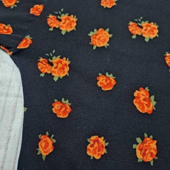 3 FOR 12 SALE Lularoe Irma Size Medium - Picture 11 of 12